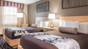 Desk, blackout drapes, iron/ironing board (on request) - Americas Best Value Inn Alliance (Alliance)