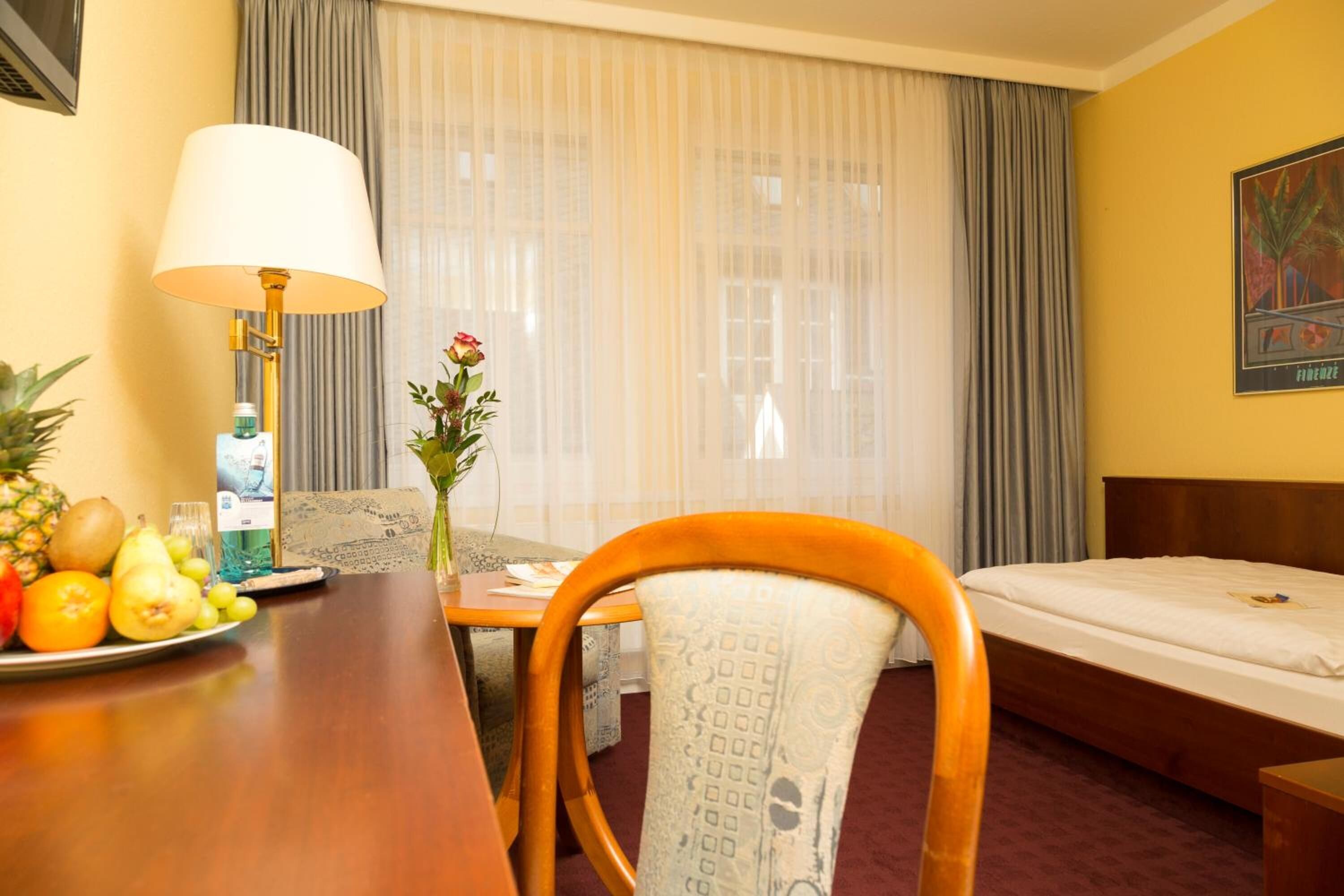 hypo-allergenic bedding, minibar, in-room safe, desk