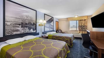 Premium bedding, desk, iron/ironing board, free cots/infant beds