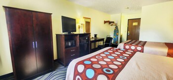 Super 8 by Wyndham Newton