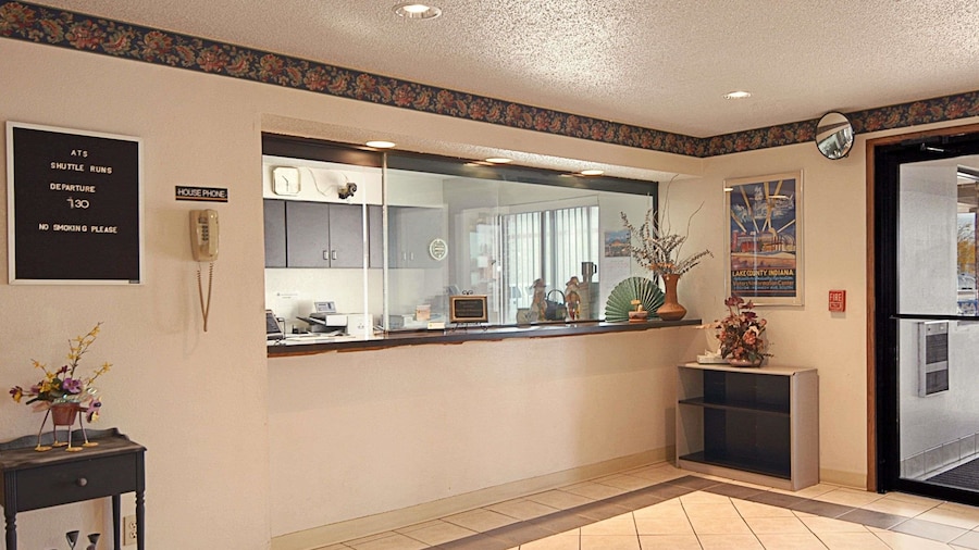 Super 8 by Wyndham Hammond/North