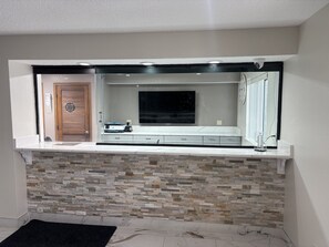 Lobby - Red Roof Inn & Suites Hammond, IN (Hammond)