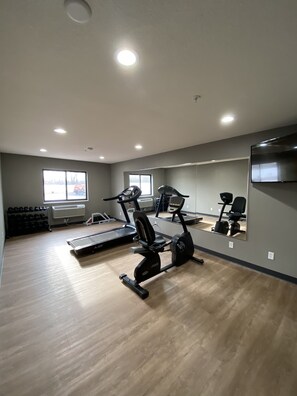 Fitness facility - Quality Inn & Suites Hammond Near I-8090 (Hammond)