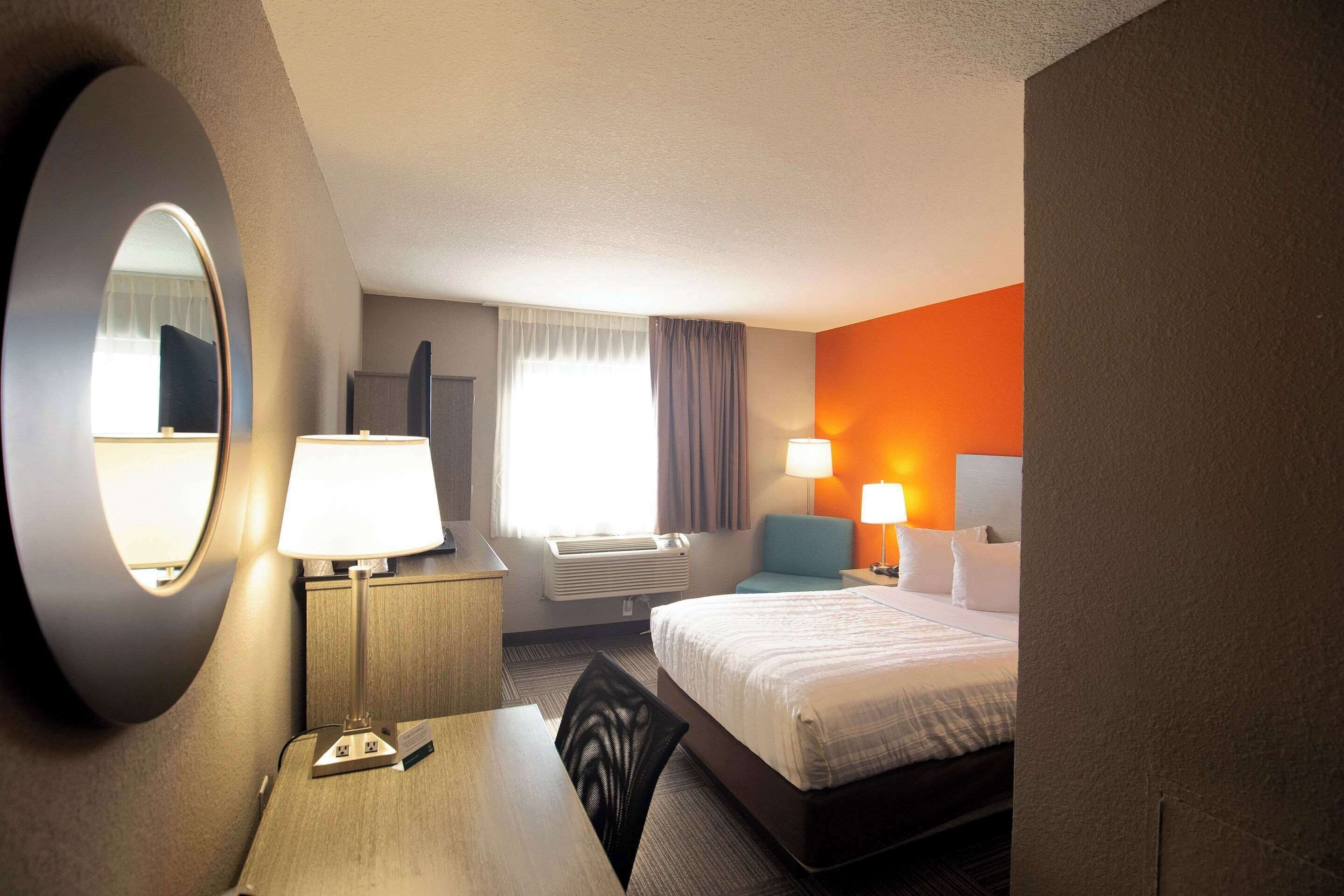 Photo - Quality Inn & Suites Hammond Near I-8090