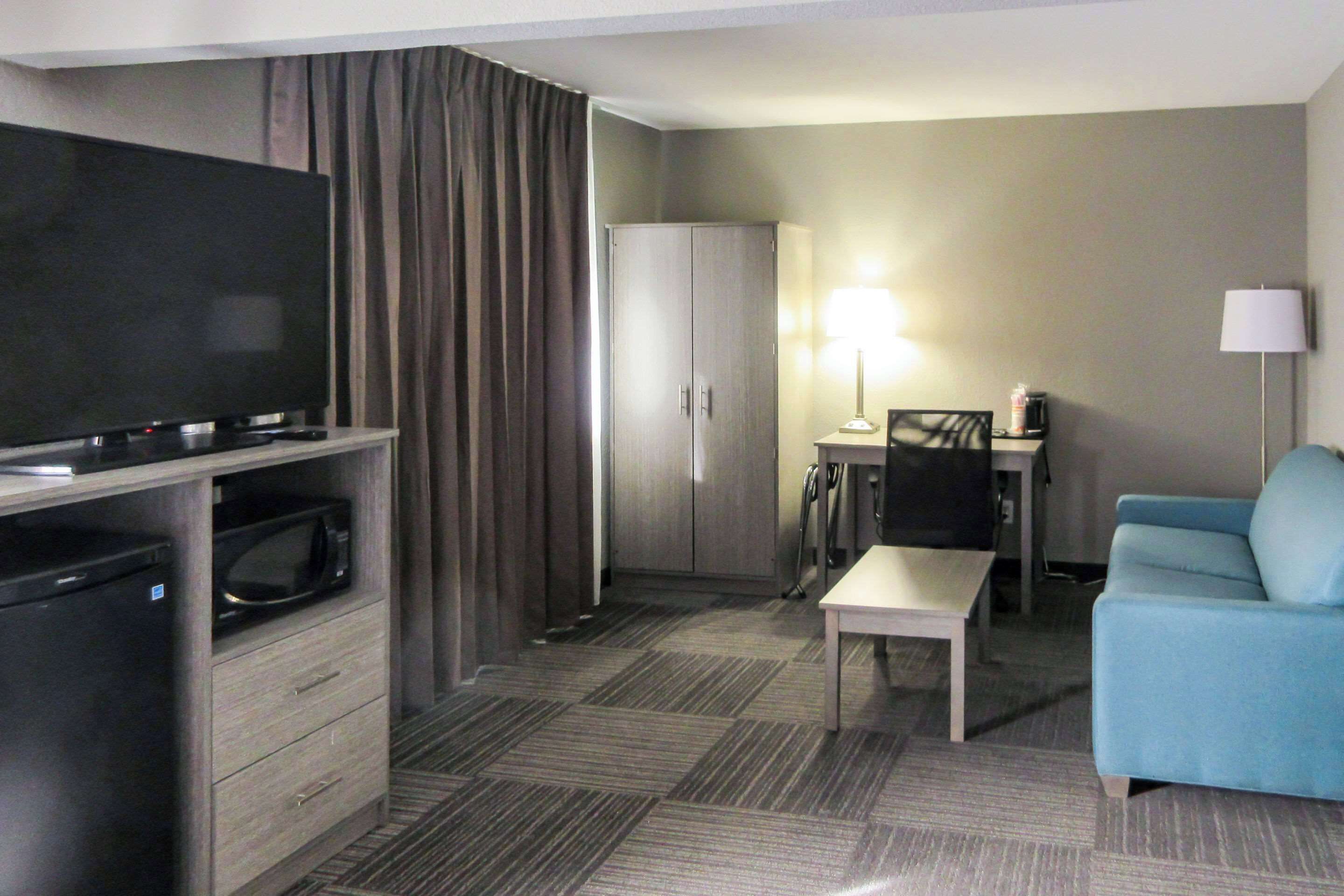Photo - Quality Inn & Suites Hammond Near I-8090