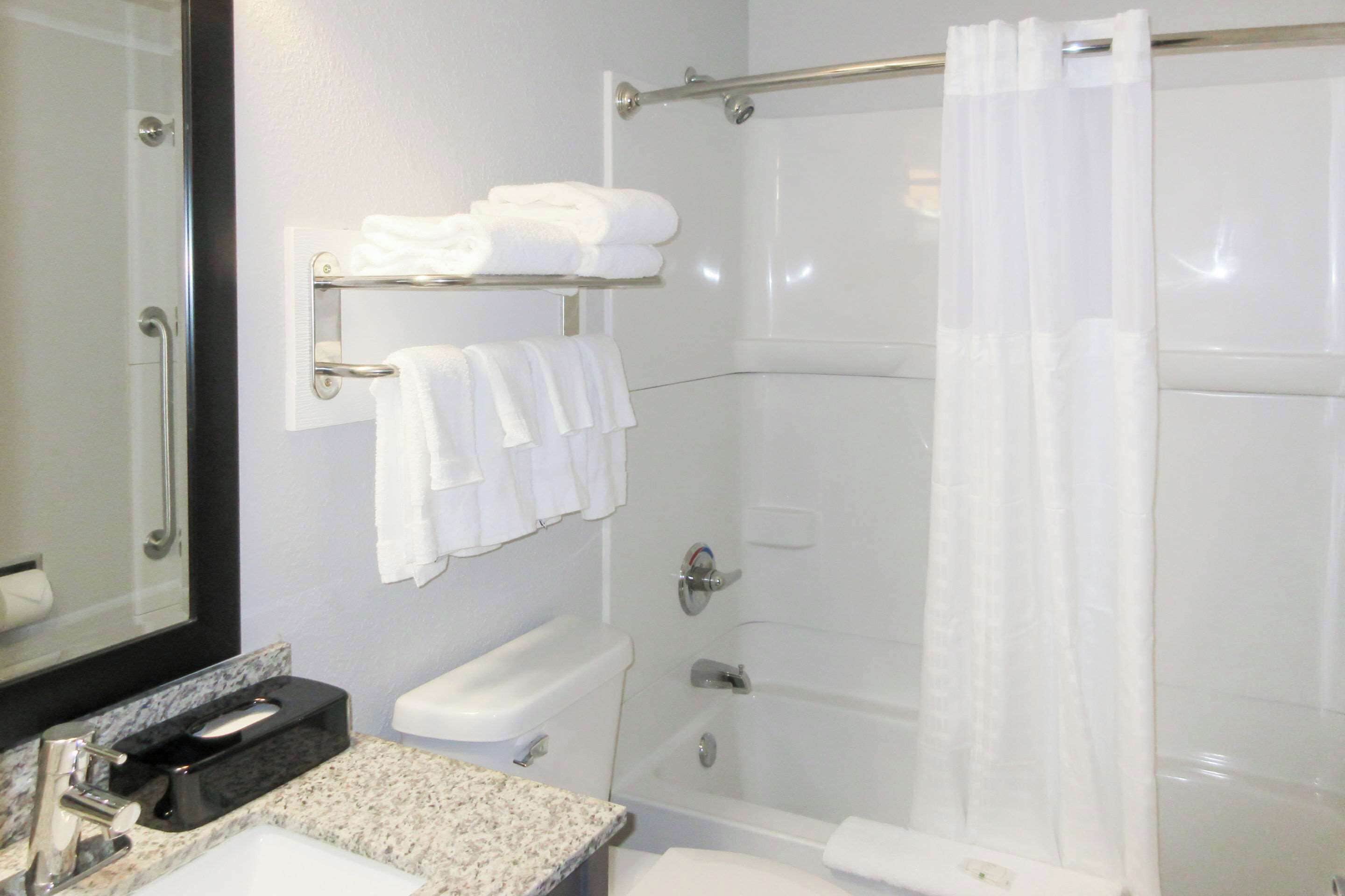 Photo - Quality Inn & Suites Hammond Near I-8090