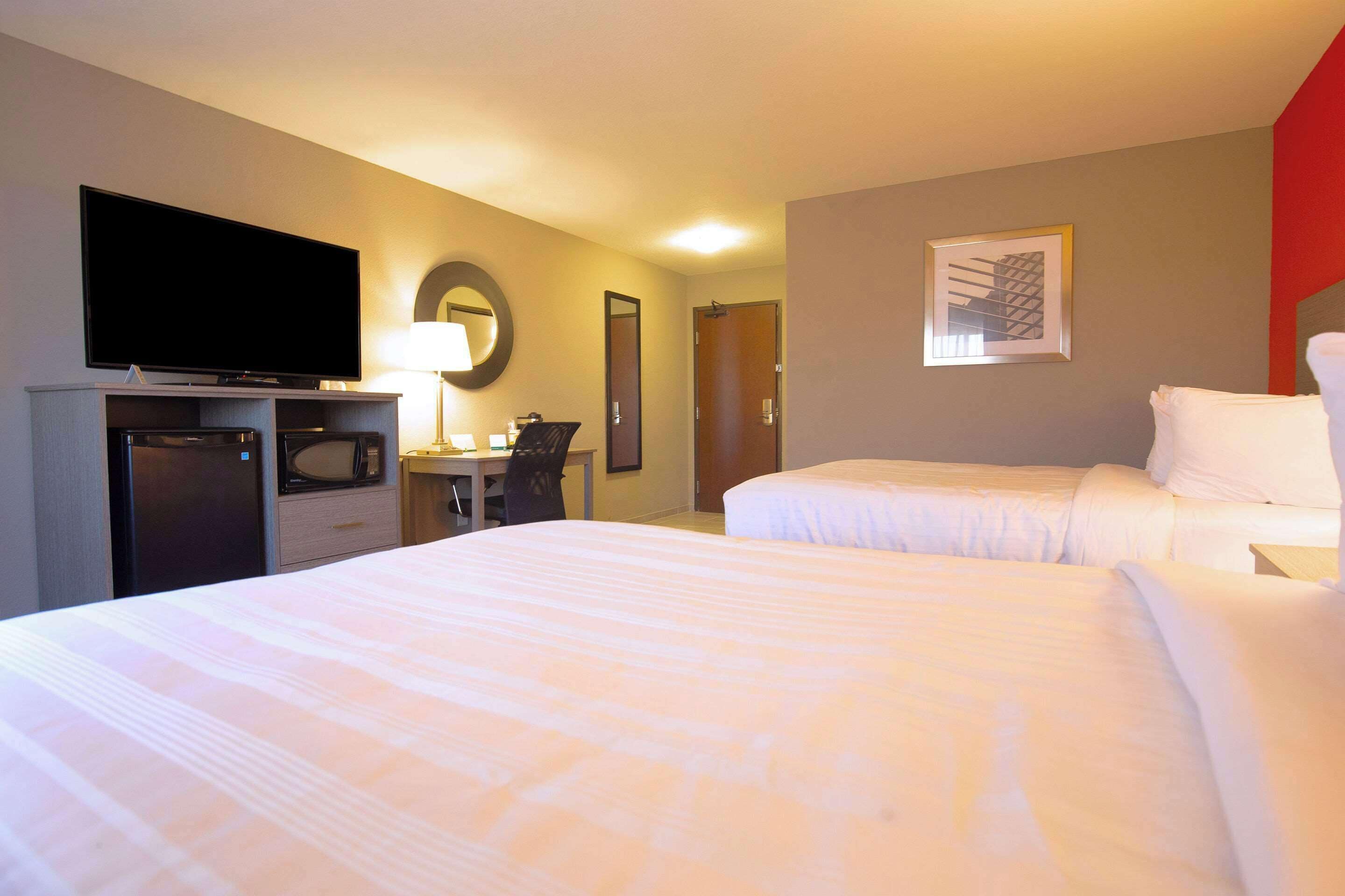 Photo - Quality Inn & Suites Hammond Near I-8090