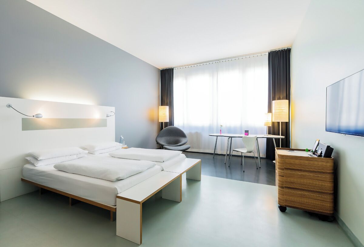 Hypo-allergenic bedding, in-room safe, desk, soundproofing