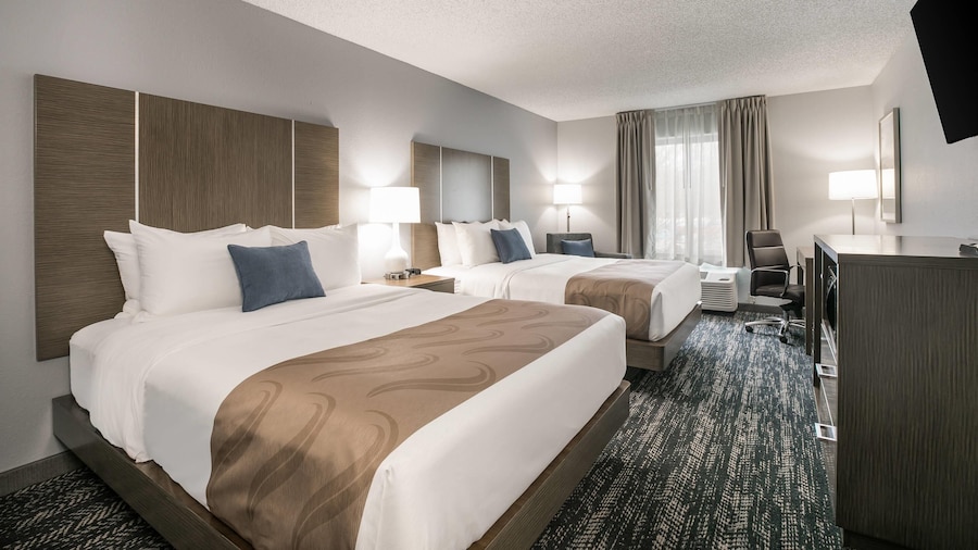 Quality Inn Marquette