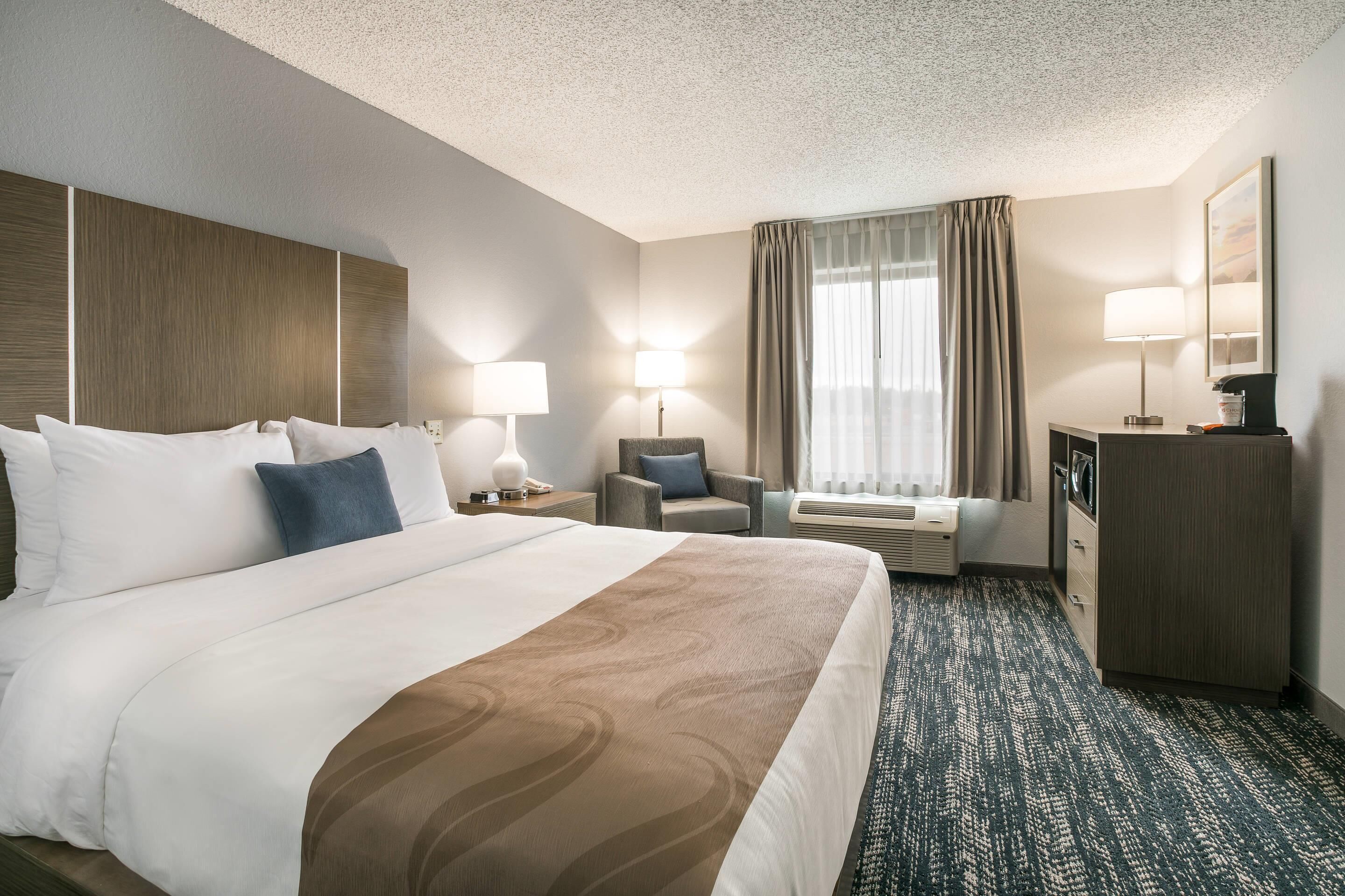 Desk, free cots/infant beds, rollaway beds, free WiFi