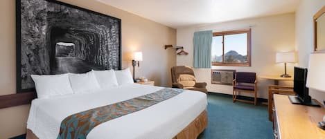 Room, 1 King Bed | Desk, blackout drapes, iron/ironing board, rollaway beds