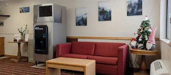 Magnuson Hotel Ironwood