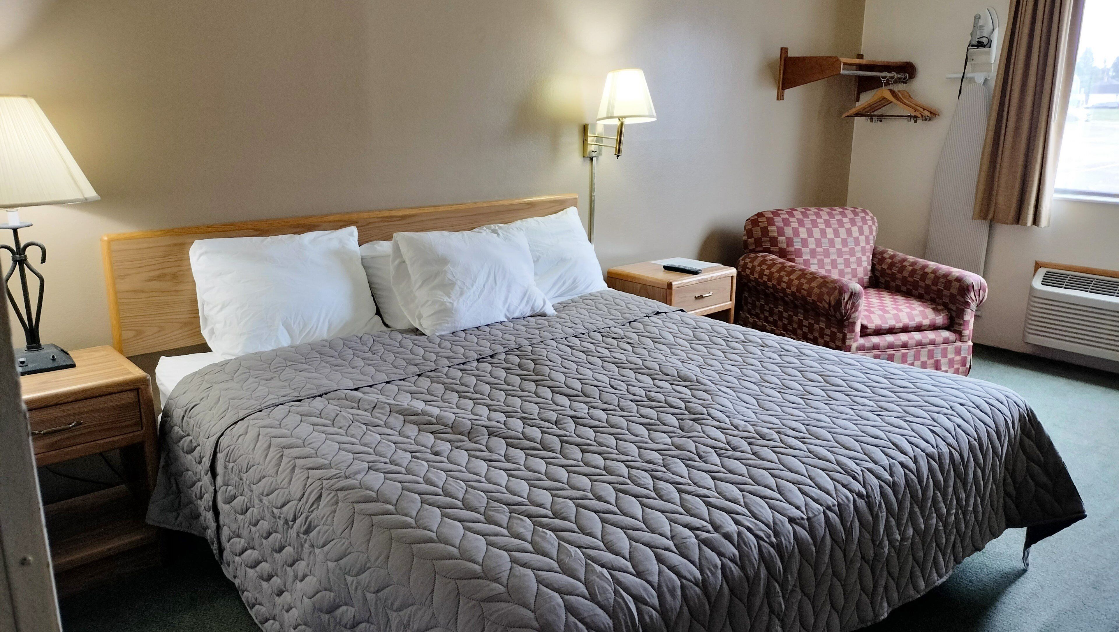 Individually decorated, individually furnished, desk, laptop workspace