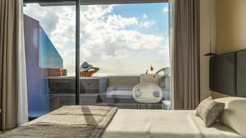 Chambre Double (Jacuzzi Deluxe) | Coffres-forts dans les chambres, bureau, Wi-Fi gratuit, draps fournis