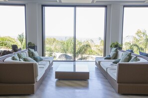 Sala de estar en el lobby