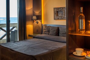Deluxe Double Room, 1 Double or 2 Single Beds, Sea View