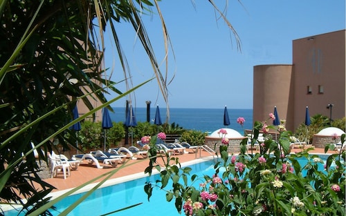 Addaura Village e Congressi