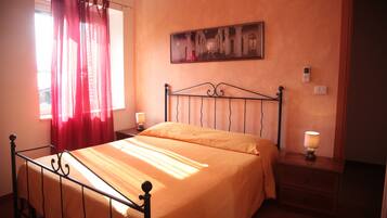 Apartemen Standar, 1 kamar tidur | 1 kamar tidur, kedap suara, dan tempat tidur bayi (biaya tambahan)