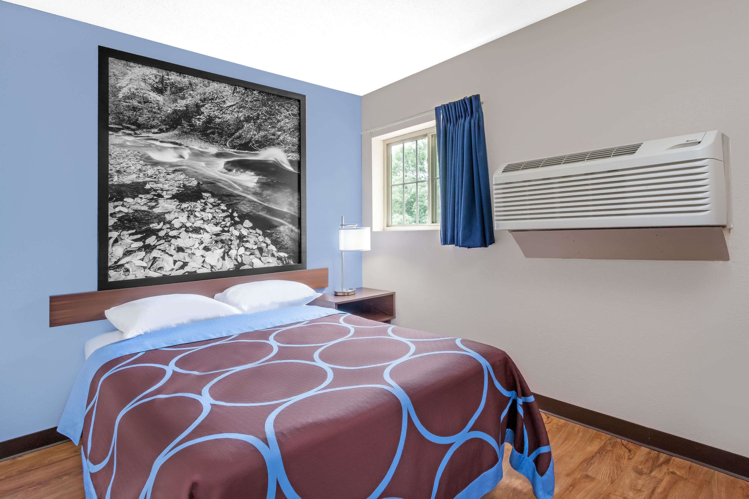 Photo - Super 8 by Wyndham Oneonta/Cooperstown