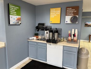 Coffee service - Motel 6 Morehead, KY (Morehead)