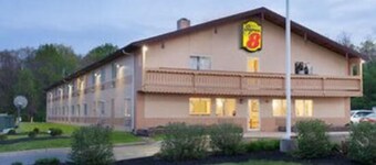 Super 8 by Wyndham Joppa