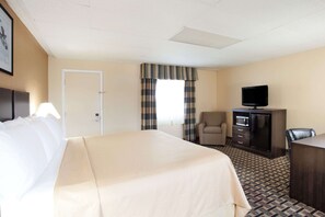 Room - Travelodge by Wyndham South Burlington (South Burlington)