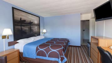 Desk, free cribs/infant beds, rollaway beds, free WiFi