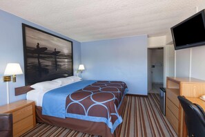 Desk, free cots/infant beds, rollaway beds, free WiFi