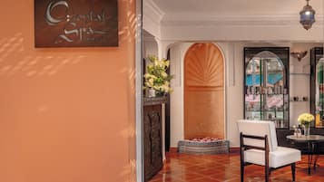 Sauna, hammam, soins corporels, enveloppements corporels