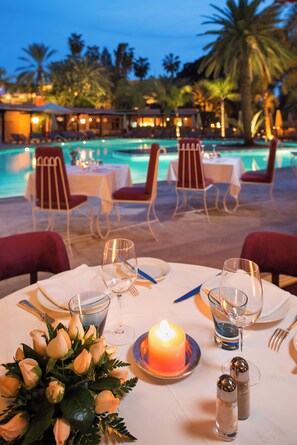 4 restaurants, lunch, dinner served; French cuisine - Es Saadi Marrakech Resort Hotel (Marrakech)