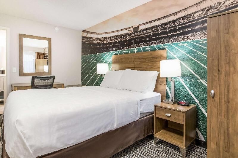 Ropa de cama de alta calidad y escritorio 