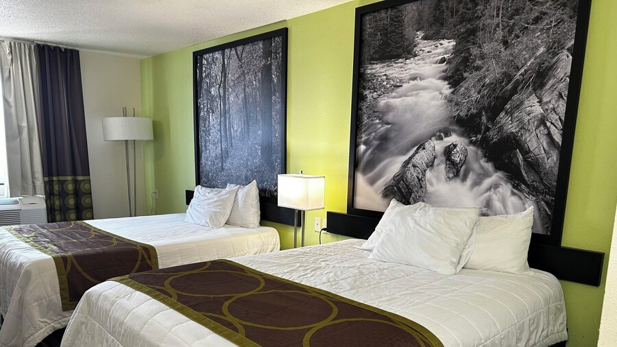 Super 8 by Wyndham Nebraska City