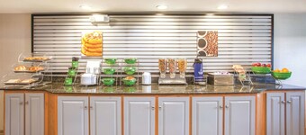 La Quinta Inn by Wyndham Richmond South