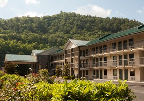 Exterior - Cherokee Lodge (Cherokee)