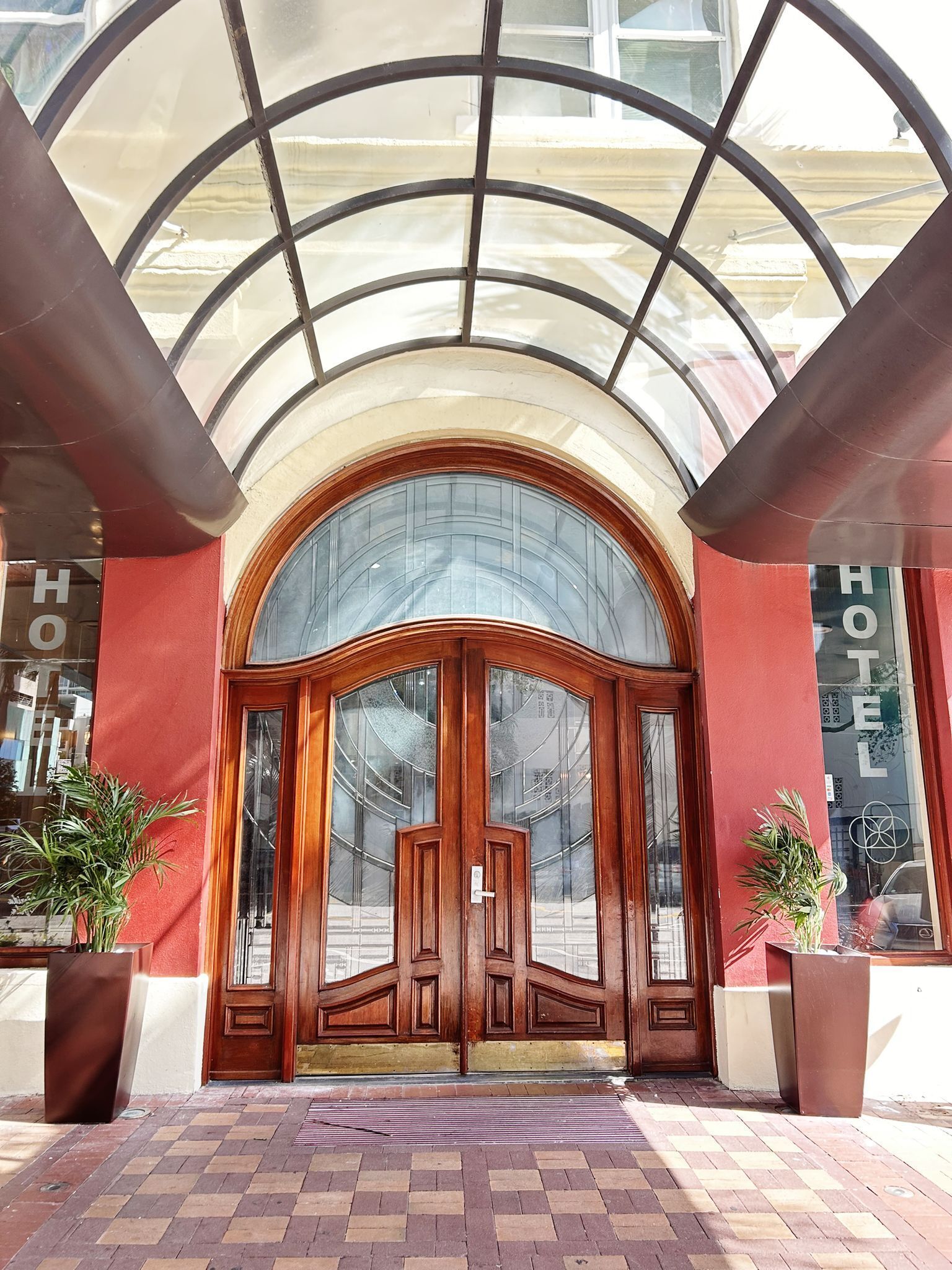 Entrada de la propiedad