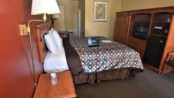 Bàn, phòng cách âm, truy cập Internet không dây miễn phí