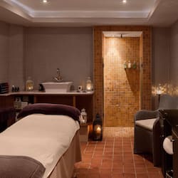 Couples treatment room(s), body treatments, body wraps, body scrubs