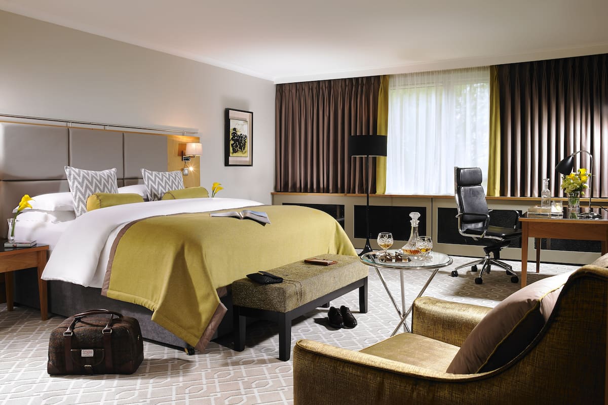 Ropa de cama de alta calidad y minibar