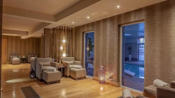 Couples treatment room(s), body treatments, body wraps, body scrubs
