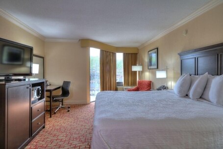 Edgewater Hotel Gatlinburg - Image 57
