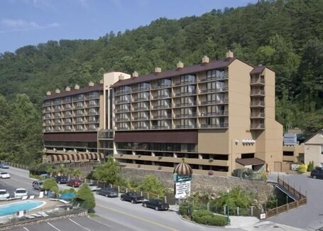 Edgewater Hotel Gatlinburg - Image 63