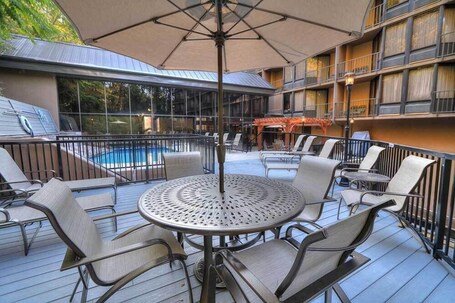 Edgewater Hotel Gatlinburg - Image 46