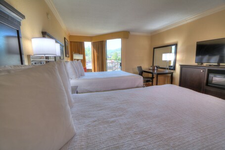 Edgewater Hotel Gatlinburg - Image 50