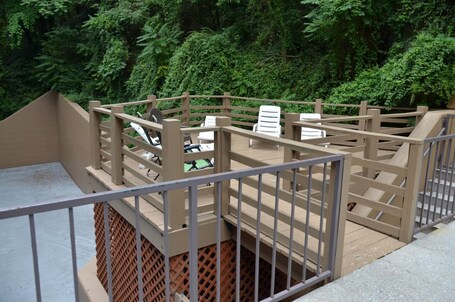 Edgewater Hotel Gatlinburg - Image 53