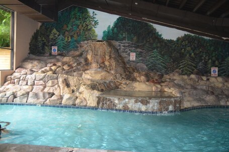 Edgewater Hotel Gatlinburg - Image 20