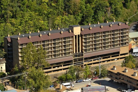 Edgewater Hotel Gatlinburg - Image 62