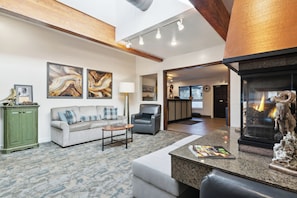 Lobby lounge