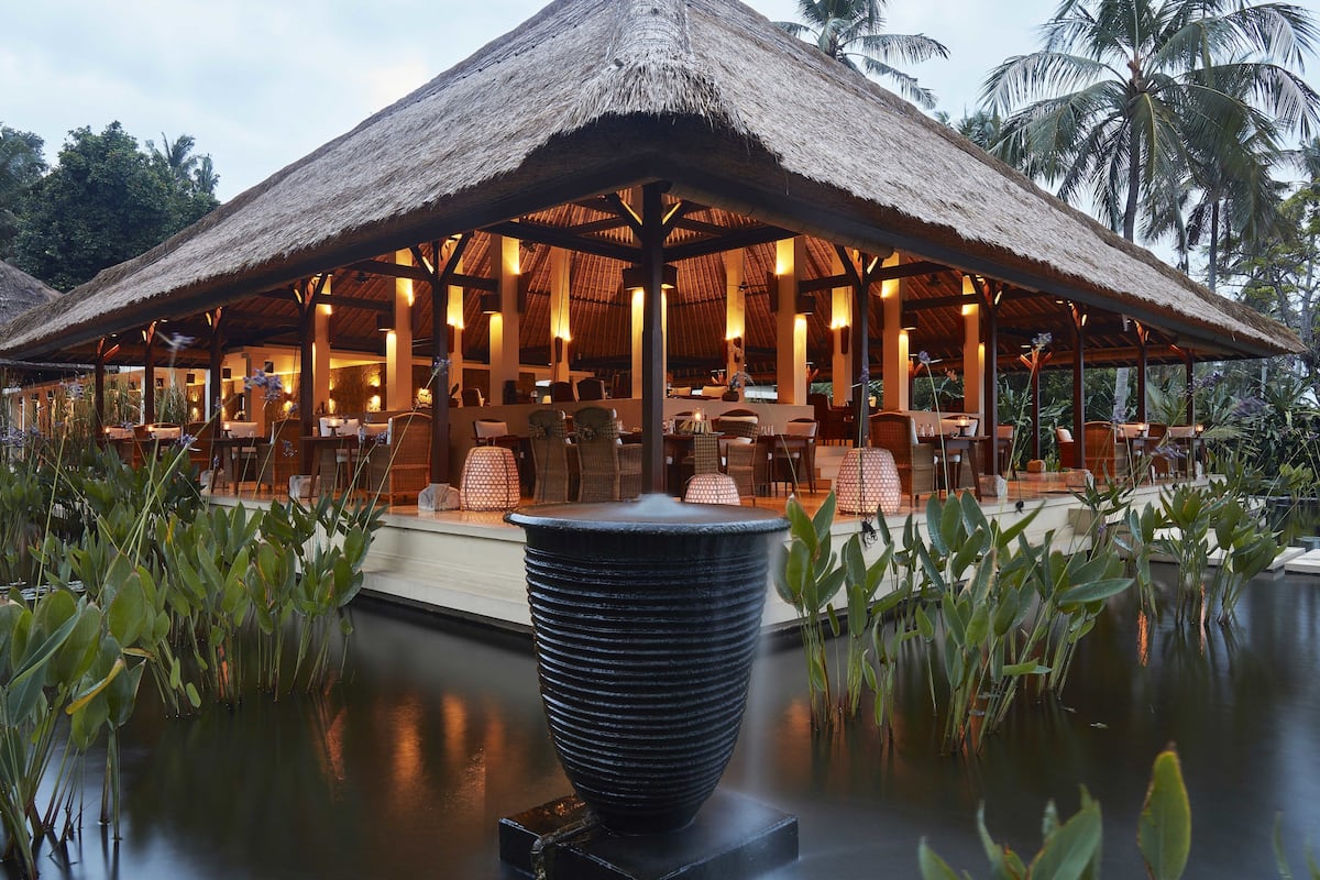 breakfast, lunch, dinner served; pool views