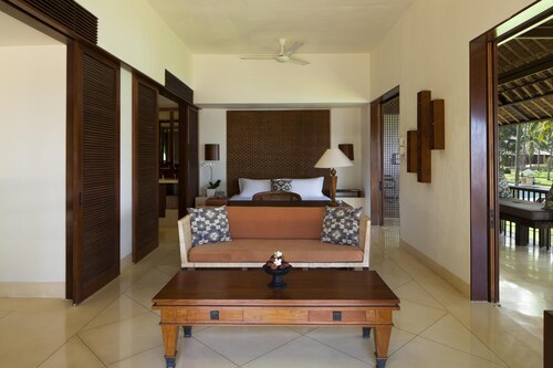 Alila Manggis, Bali