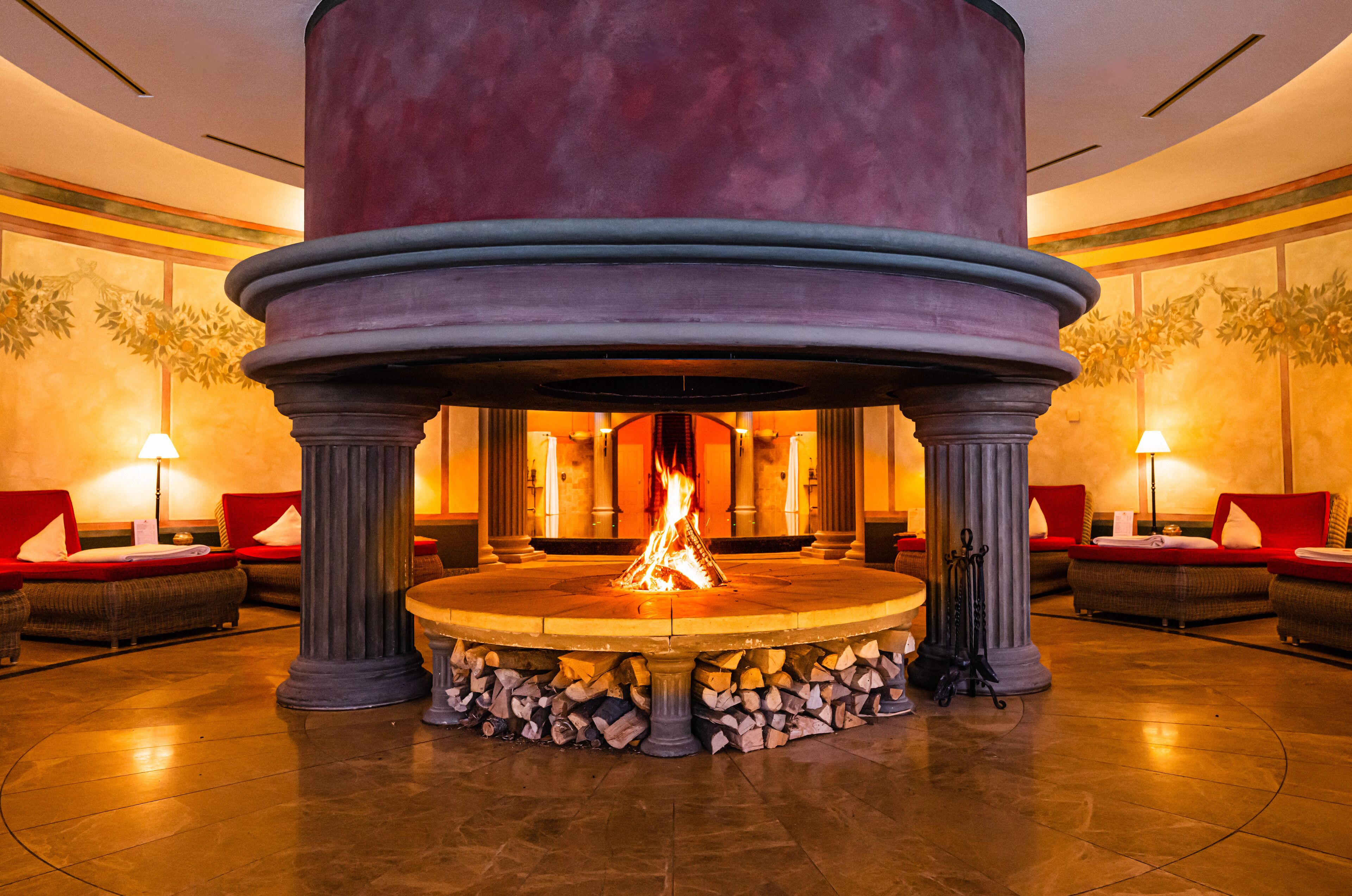 Couples treatment rooms, sauna, hot tub, steam room, Turkish bath